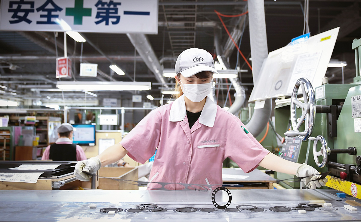 Small Japan suppliers feel EV pressure